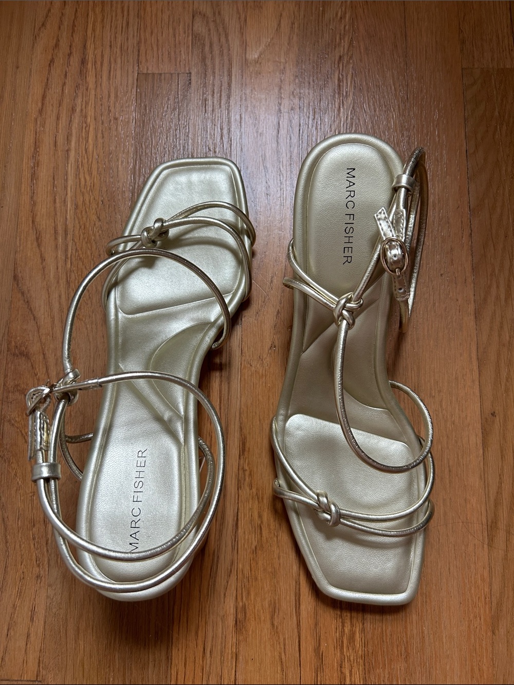 Marc Fisher Gurion Gold Strappy Square Toe Block Ankle Strap Heels Size 10
